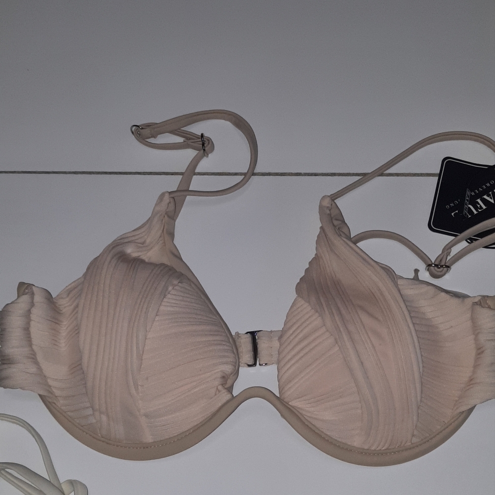 Bikini Top - Picture 2 of 7